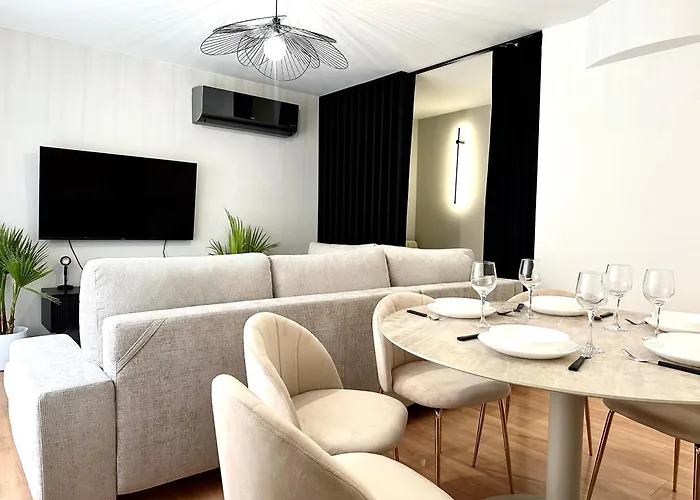 Igielna - 100m Main Square - Self Check-in Breslavia