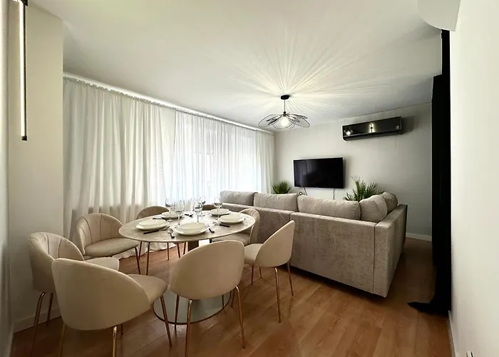 Apartment Igielna - 100m Main Square - Self Check-in Wroclaw